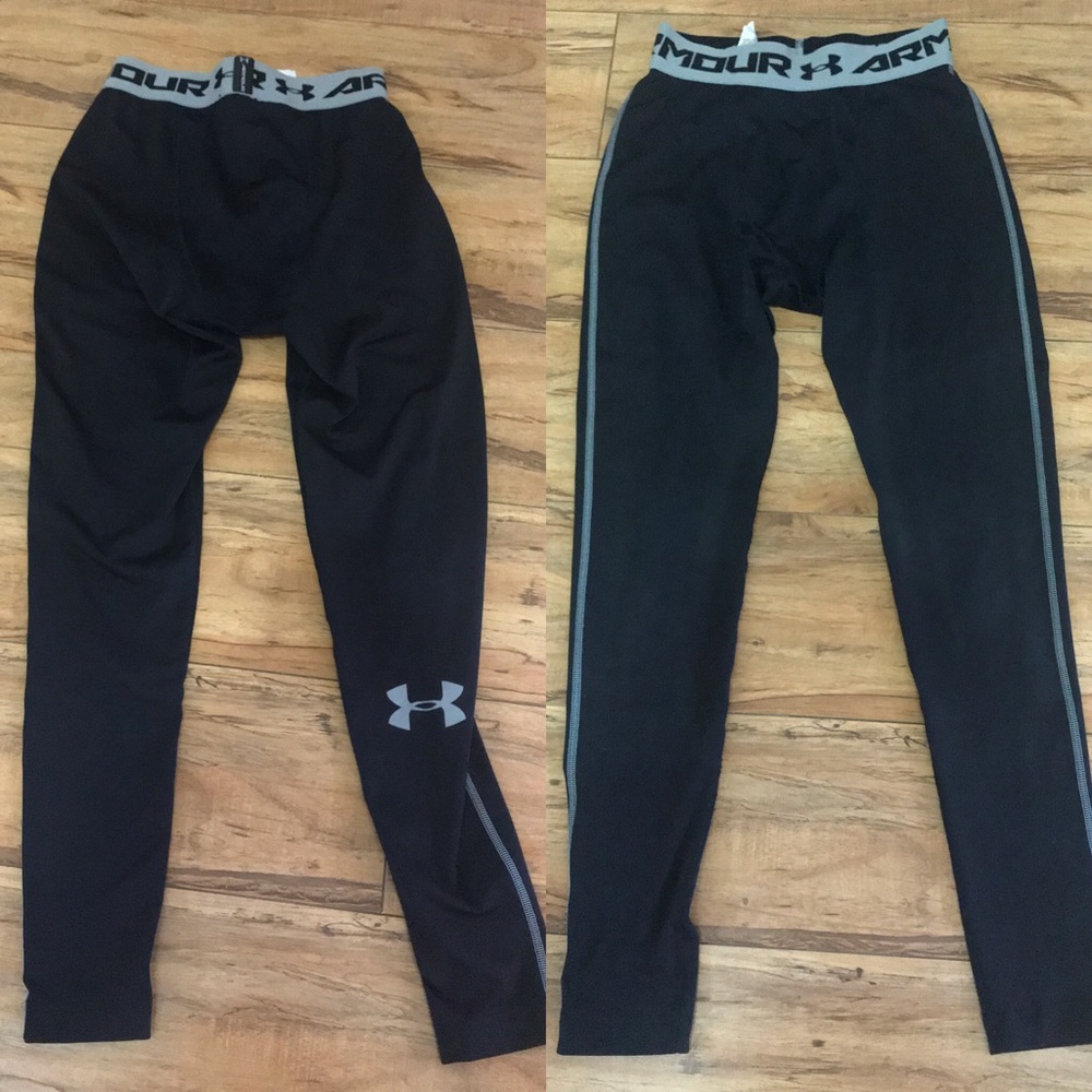 Men’s Under Armour compression tights Sz Medium
